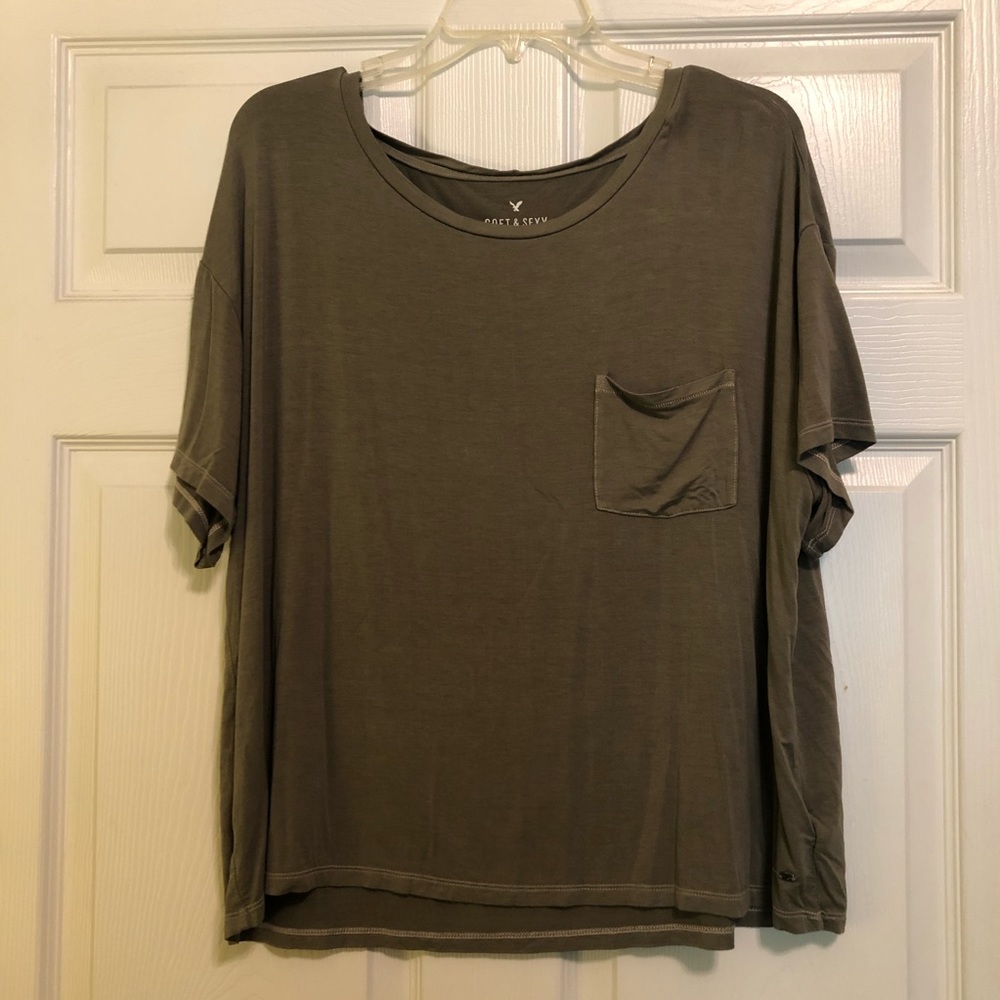 American eagle soft and sexy tee